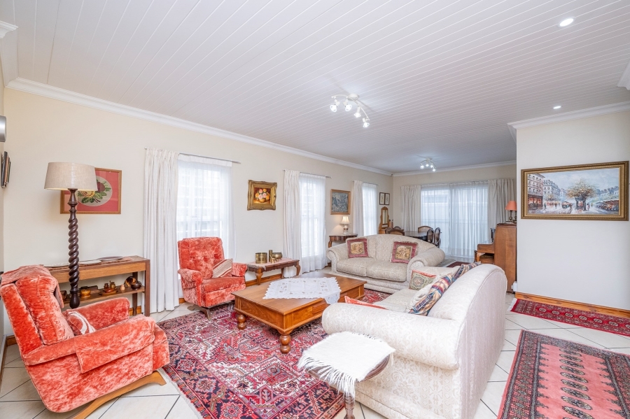 2 Bedroom Property for Sale in Vierlanden Western Cape